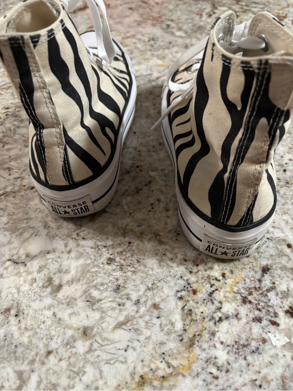 Converse  High-Top Sneakers in Black and Cream Stripe